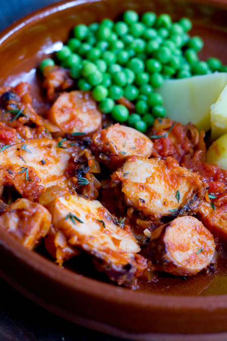 pulpo con tomate