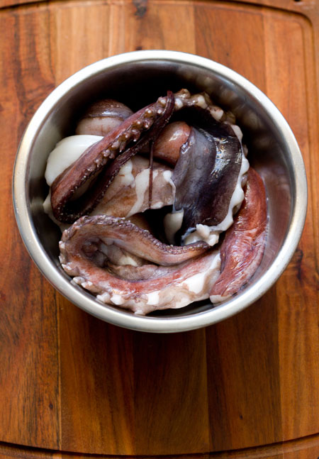 pulpo con tomate